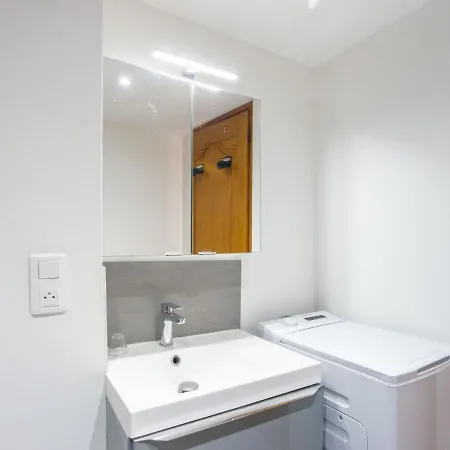 Appartamento Studio Les Sables De Saint-clair By Interhome
