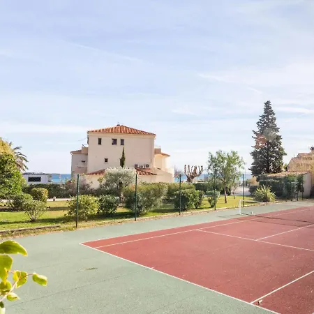 Studio Les Sables De Saint-clair By Interhome * Le Lavandou